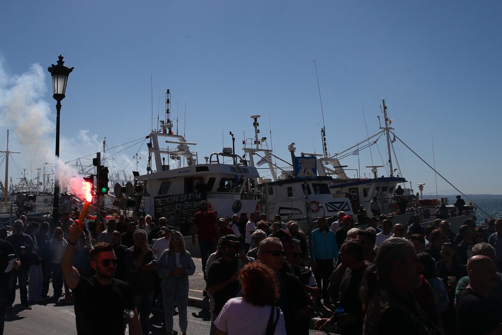 Συλλαλητήριο αλιέων στη Θεσσαλονίκη- Συμβολικός αποκλεισμός της Λεωφόρου Νίκης