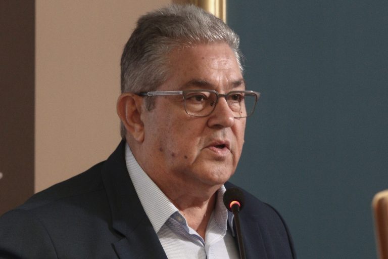 <strong>Κουτσούμπας: Συμπόρευση νέων λαϊκών δυνάμεων με το ΚΚΕ, για να νικήσει η πατρίδα των ανθρώπων του μόχθου, για να νικήσουν οι λαοί</strong>