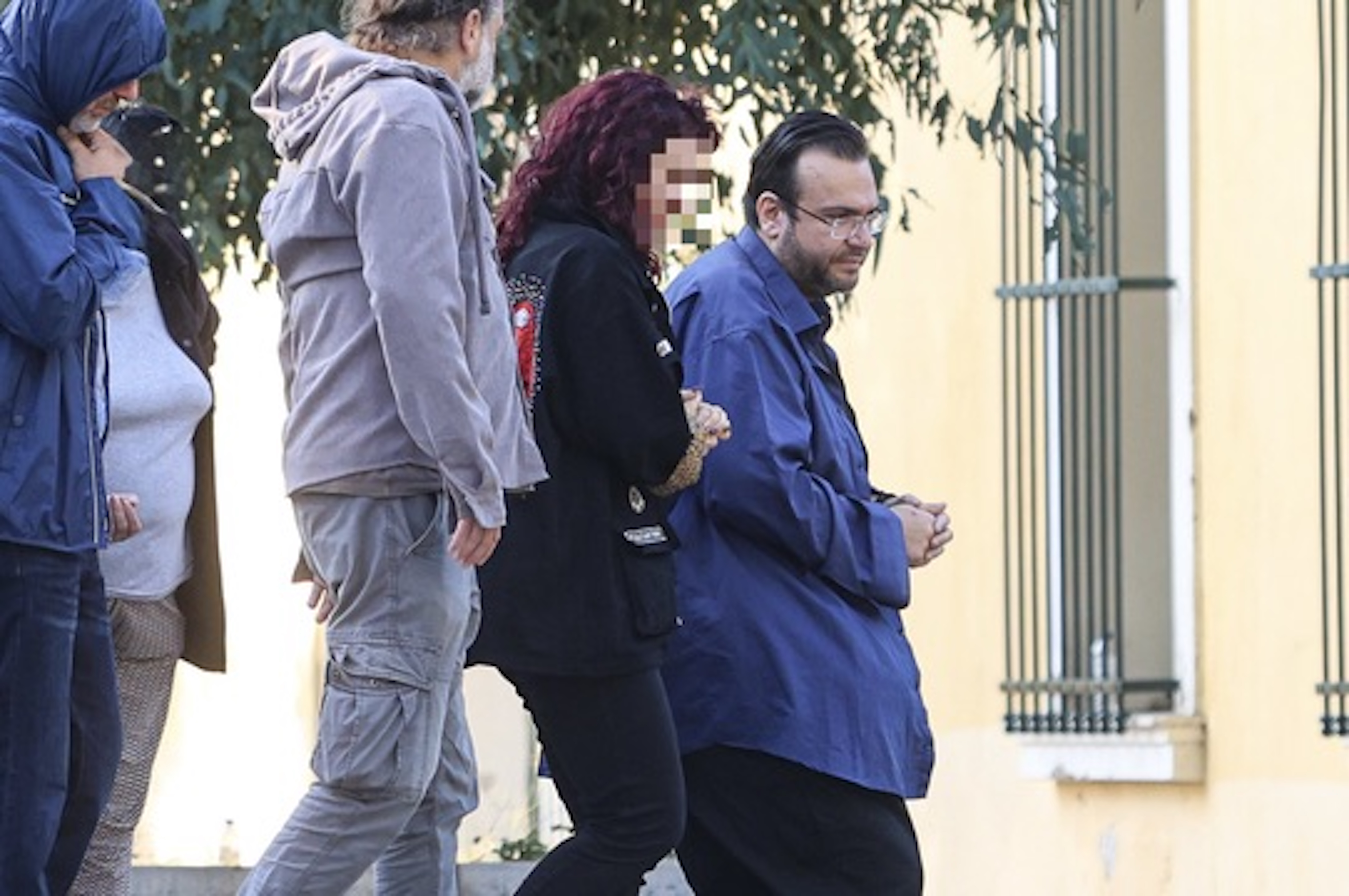 Απάτη σε βάρος του ΕΦΚΑ: Μαραθώνιες οι απολογίες των κατηγορουμένων – Προφυλακιστέοι ο Φίλιππος Καμπούρης και η σύζυγός του