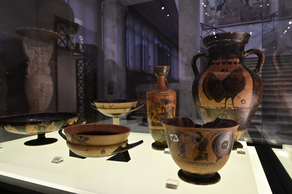 Είκοσι δύο ελληνικές αρχαιότητες επέστρεψαν από το Ισραήλ – Μενδώνη: «Η προστασία της πολιτιστικής κληρονομιάς προϋποθέτει διεθνή συνεργασία»