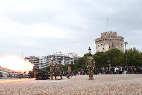 Συγκέντρωση του Συνδικάτου Μετάλλου  Μαγνησίας στο λιμάνι του Βόλου