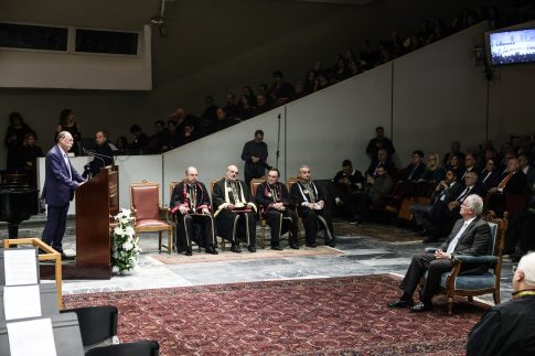 Θεσσαλονίκη: Κακοποιούσε σκύλο για να την εκφοβίσει – Συνελήφθη 18χρονος μετά από καταγγελία της συντρόφου του