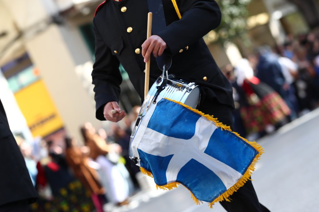 Με λαμπρότητα πραγματοποιήθηκε η μαθητική παρέλαση στην Θεσσαλονίκη