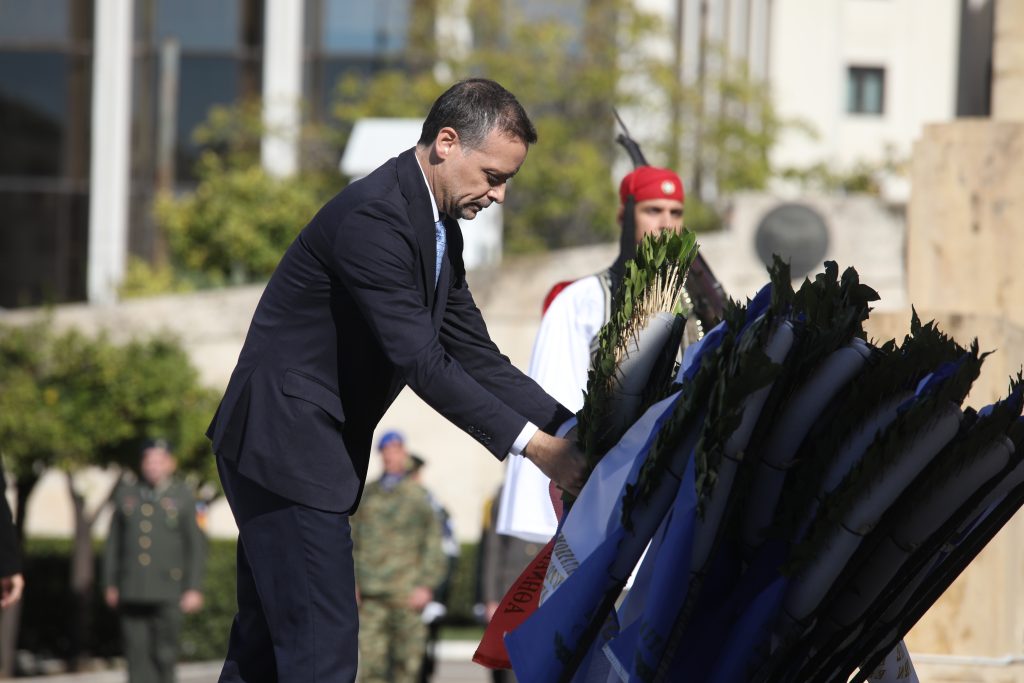 Η Αθήνα τιμά την εθνική επέτειο της 28ης Οκτωβρίου: Με λαμπρότητα πραγματοποιήθηκε η μαθητική παρέλαση στο Σύνταγμα
