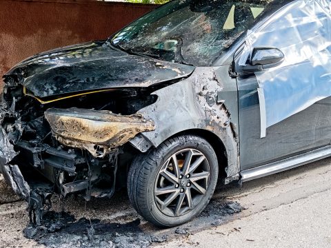 Επί ποδός η Γαλλία: Τρίτο κύμα διαδηλώσεων – Επεισόδια στο Παρίσι με ρίψεις μολότοφ και χημικών