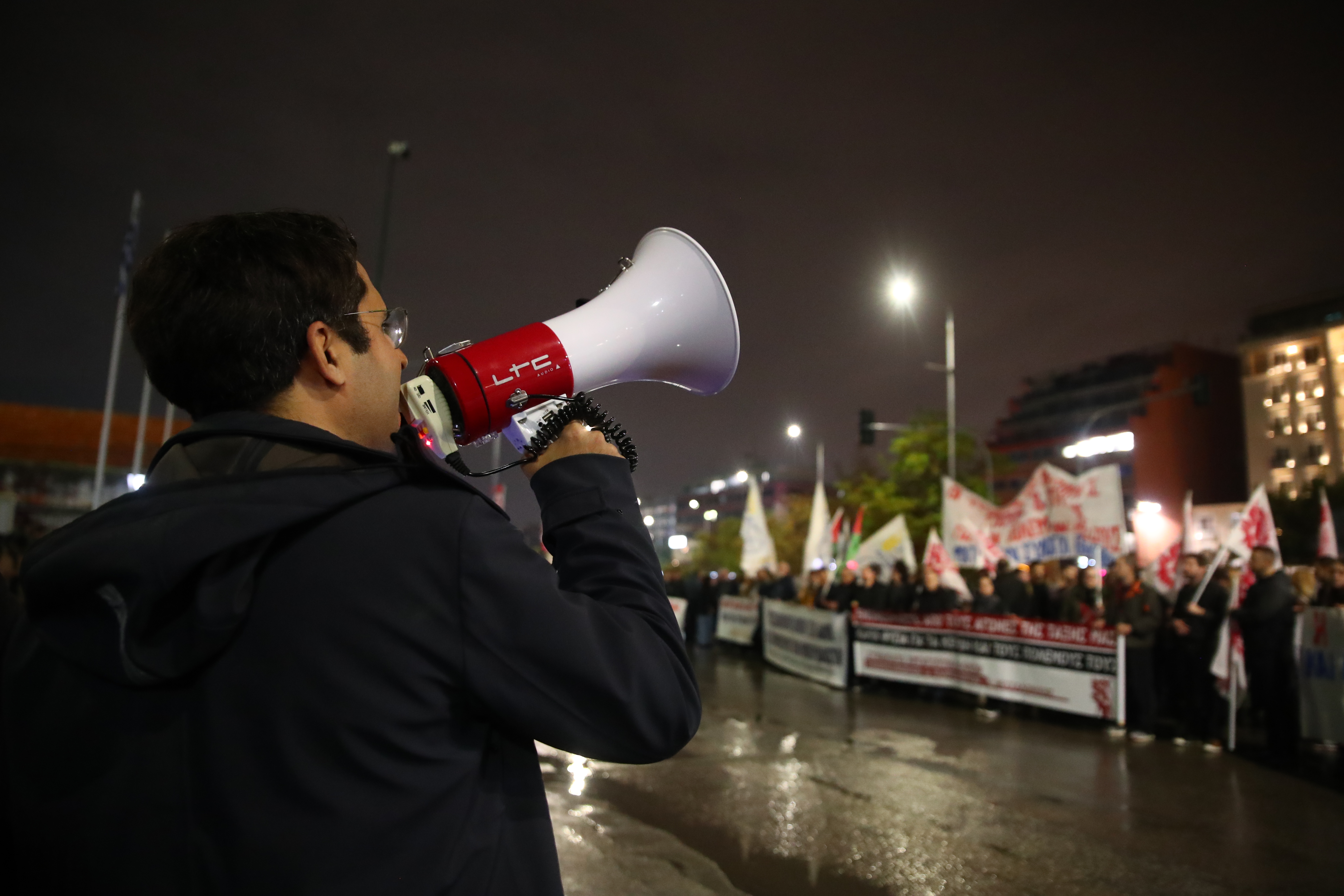 Θεσσαλονίκη: Πορεία εργαζομένων και σωματείων, στο πλαίσιο της Διεθνούς Μέρας Δράσης στα Λιμάνια