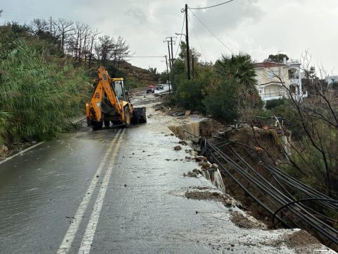 Άρση του απαγορευτικού απόπλου από και προς  τα λιμάνια της Κρήτης