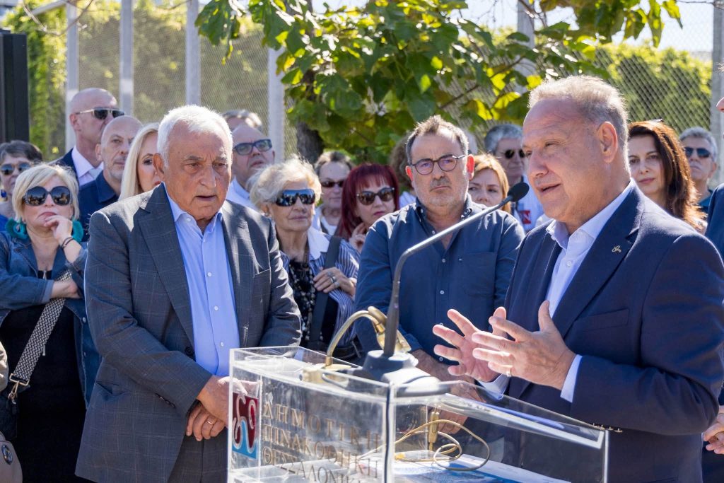 Θεσσαλονίκη: Εγκαινιάστηκε η Γυάλινη Πινακοθήκη «μέσα στη θάλασσα»