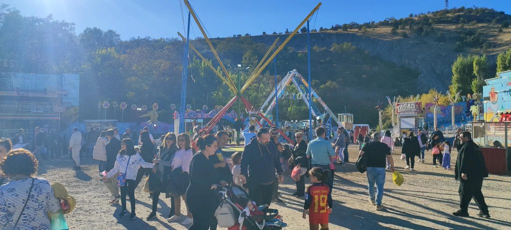 Νιάημερος Κοζάνης: Με σύμμαχο τον καλό καιρό και αυξημένη κίνηση η φετινή εμποροπανήγυρη