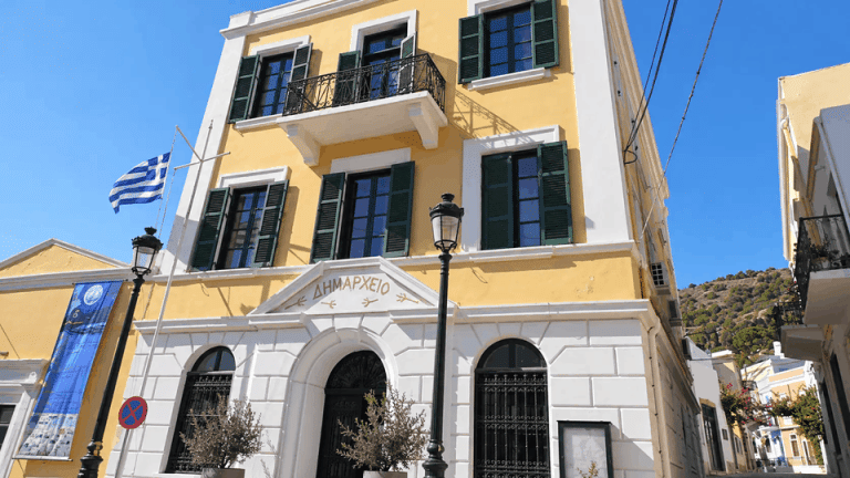 Στη Λέρο την Τρίτη οι υπουργοί Σταύρος Παπασταύρου και Θάνος Πλεύρης