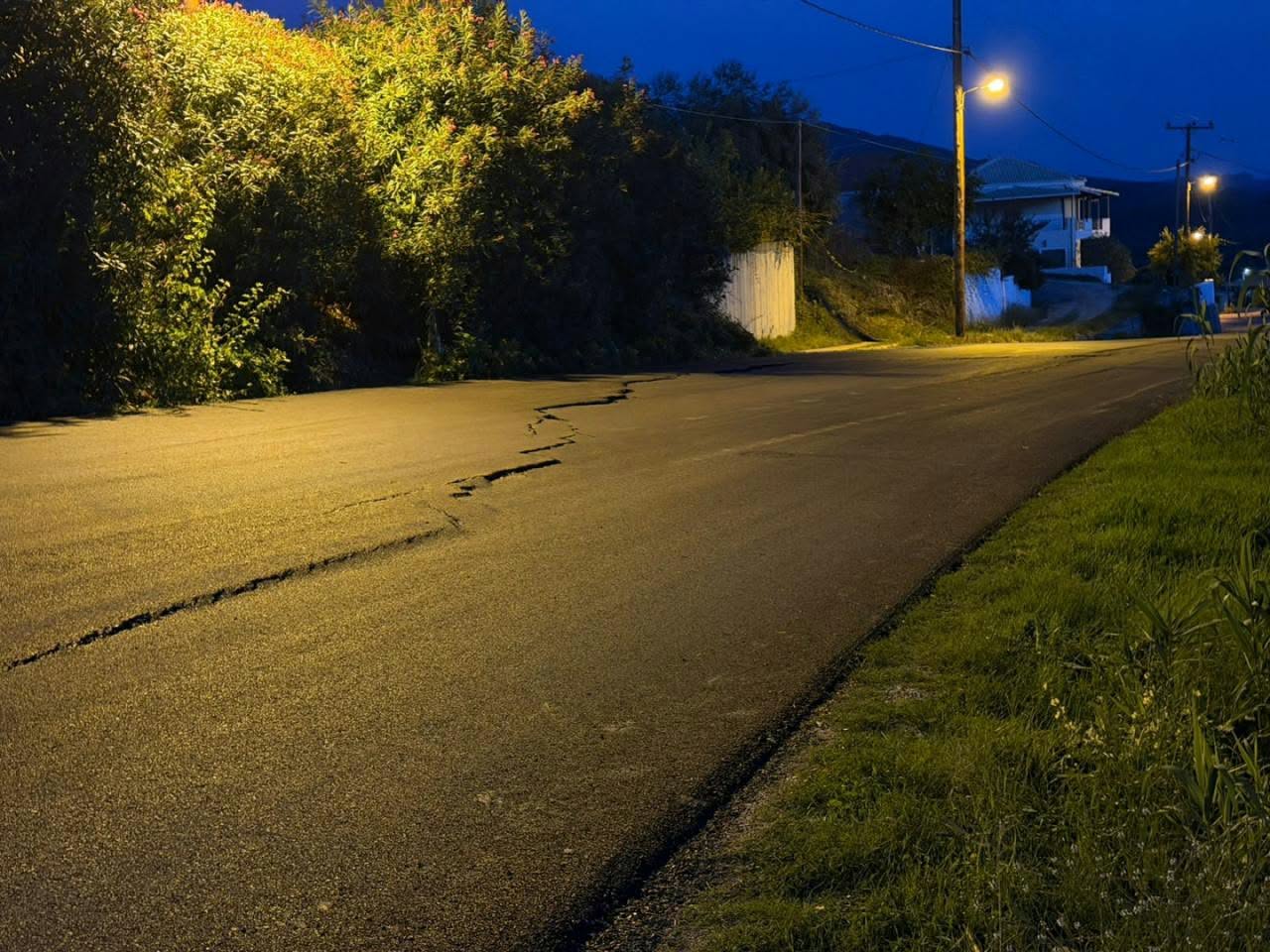 Θεσπρωτία: Έκλεισε ο δρόμος από Ηγουμενίτσα προς Πλαταριά λόγω καθίζησης