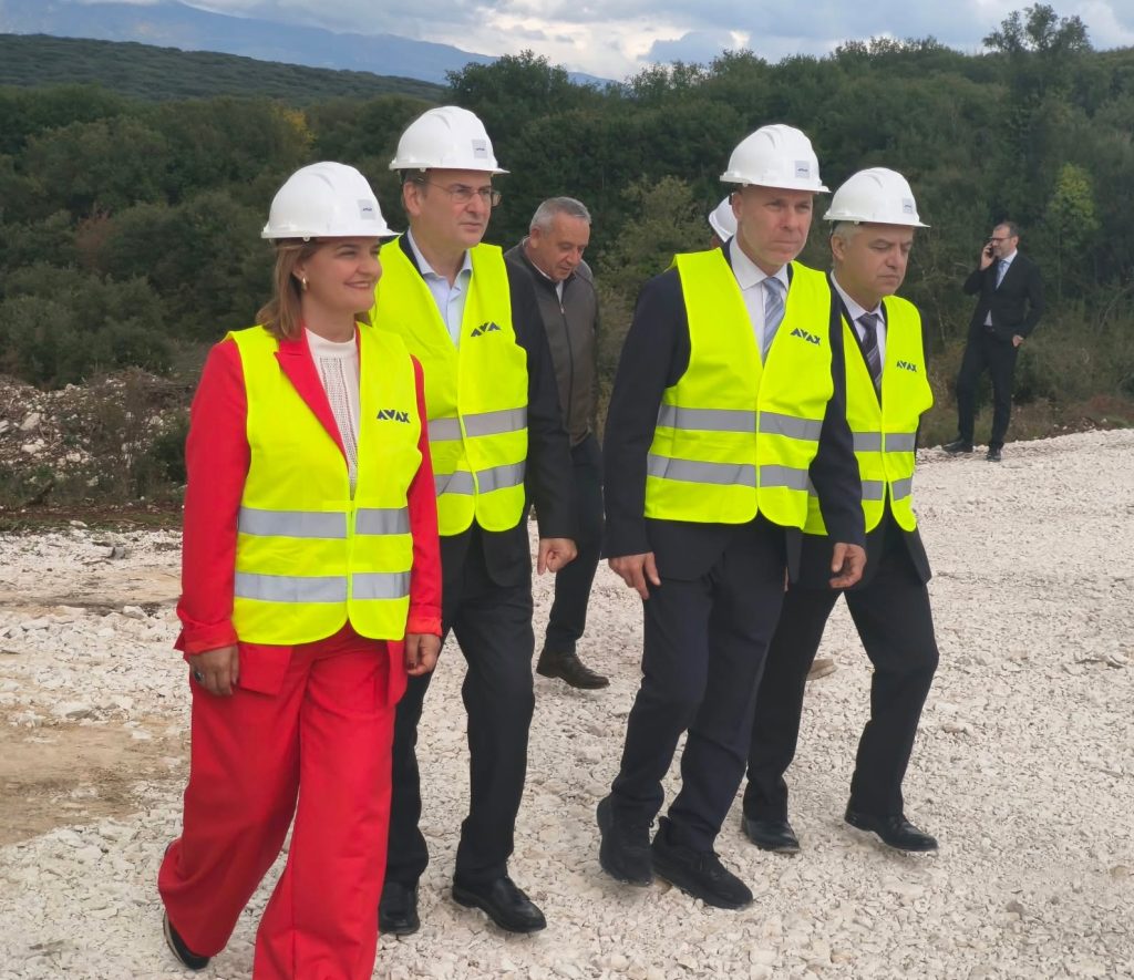 Χατζηδάκης στο εργοτάξιο της Ιωαννίνων – Κακαβιάς: «Το οφείλουμε στην Ήπειρο και στην πατρίδα μας»