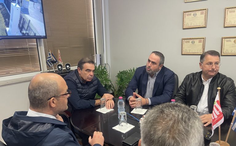 Στον Πτηνοτροφικό Συνεταιρισμό Άρτας ο Μαργαρίτης Σχοινάς: «Οι παραγωγικές μονάδες πρέπει να συμμετέχουν στη νέα αναπτυξιακή περίοδο»