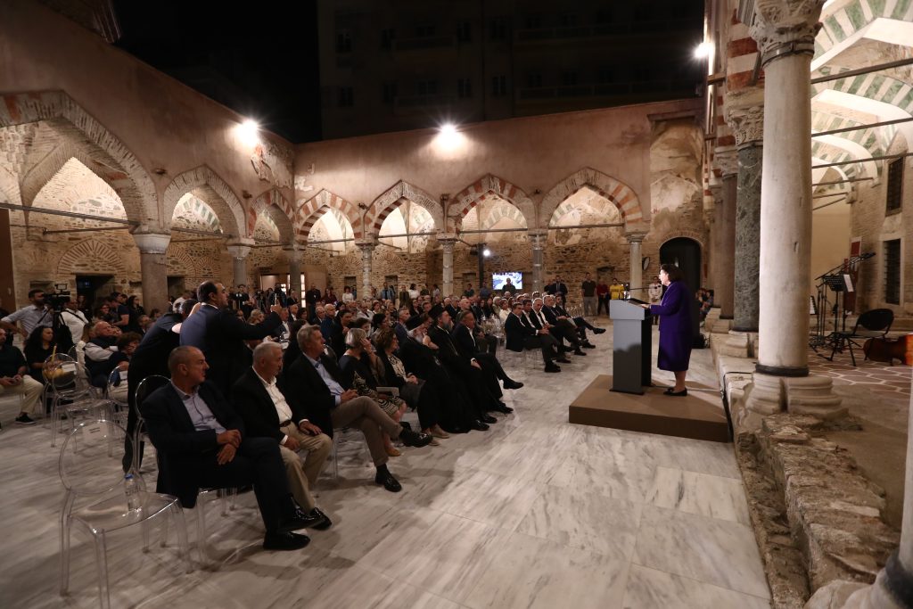 Θεσσαλονίκη: Εγκαινιάστηκε και αποδόθηκε στο κοινό το Αλκαζάρ – Λ. Μενδώνη: «Ανήκει στη Θεσσαλονίκη, στους πολίτες της και στους επισκέπτες της»
