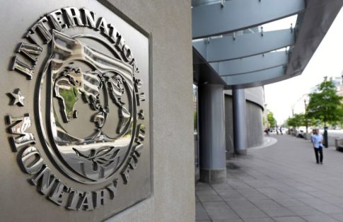Φοιτητικοί Σύλλογοι Αθήνας: Κινητοποίηση και κατασκήνωση στο Σύνταγμα για τη φοιτητική στέγη και το κόστος σπουδών