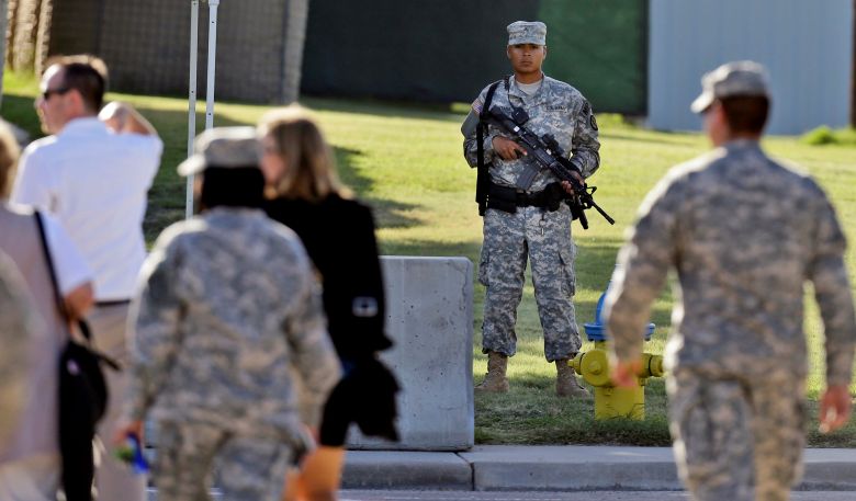 Τραμπ: «Πράσινο φως» για την εκτέλεση του Νιντάλ Χασάν για το μακελειό στο Φορτ Χουντ