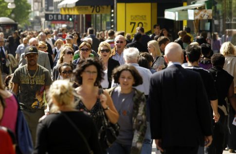 Ο ισραηλινός στρατός υποχρέωσε περισσότερους από χίλιους Παλαιστίνιους να εγκαταλείψουν τα σπίτια τους στη Χεβρώνα