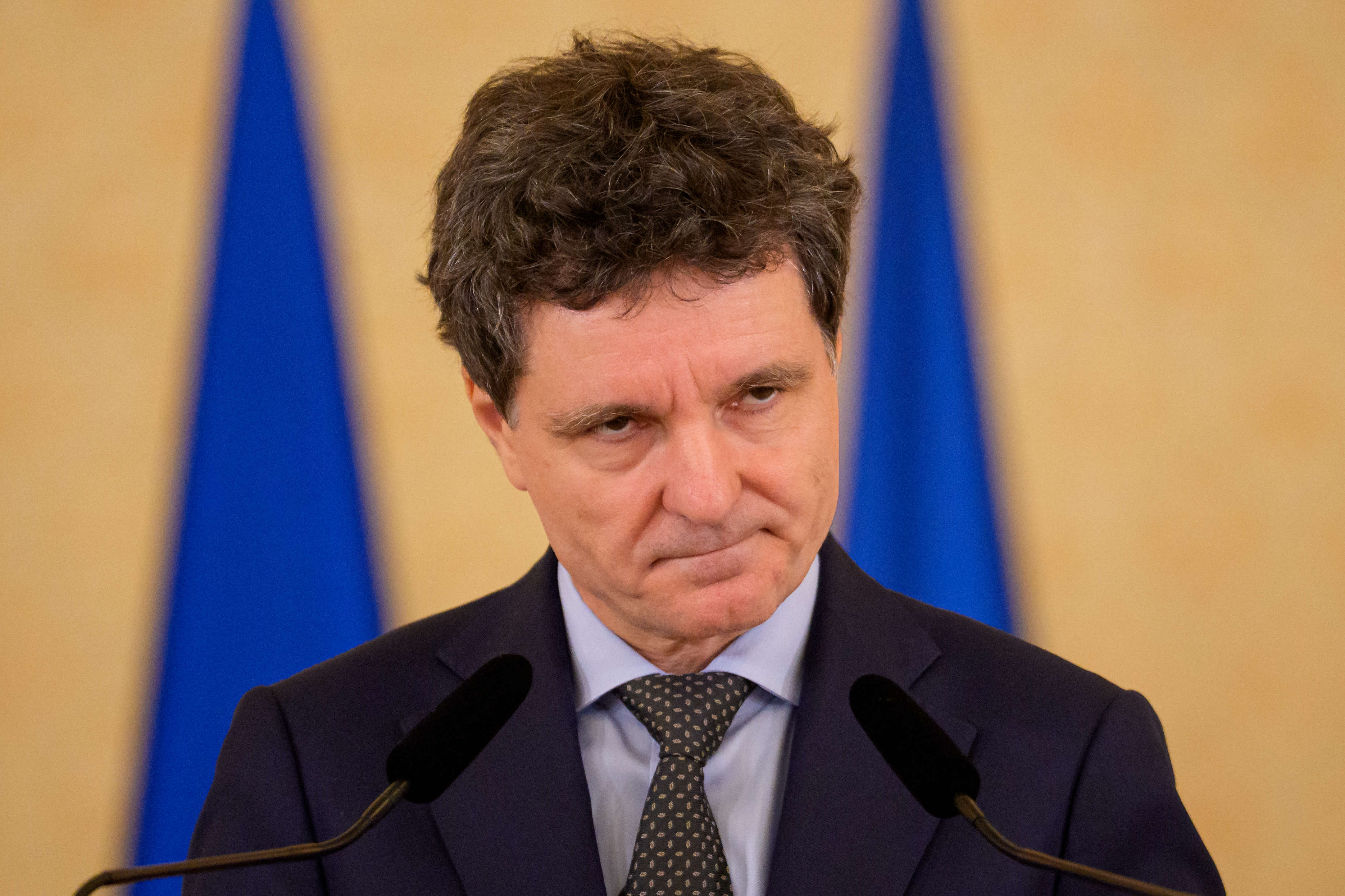 Ρουμανία: Ο πρόεδρος Νταν υπέρ της λήψης μέτρων για την ασφάλεια των παιδιών στον απόηχο δύο βίαιων επιθέσεων σε σχολεία