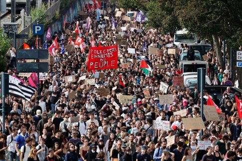 <strong>ΗΠΑ: Προειδοποίηση διεθνών οικονομικών οργανισμών για έλλειψη καυσίμων το καλοκαίρι αν παραμείνει κλειστό το Ορμούζ</strong>