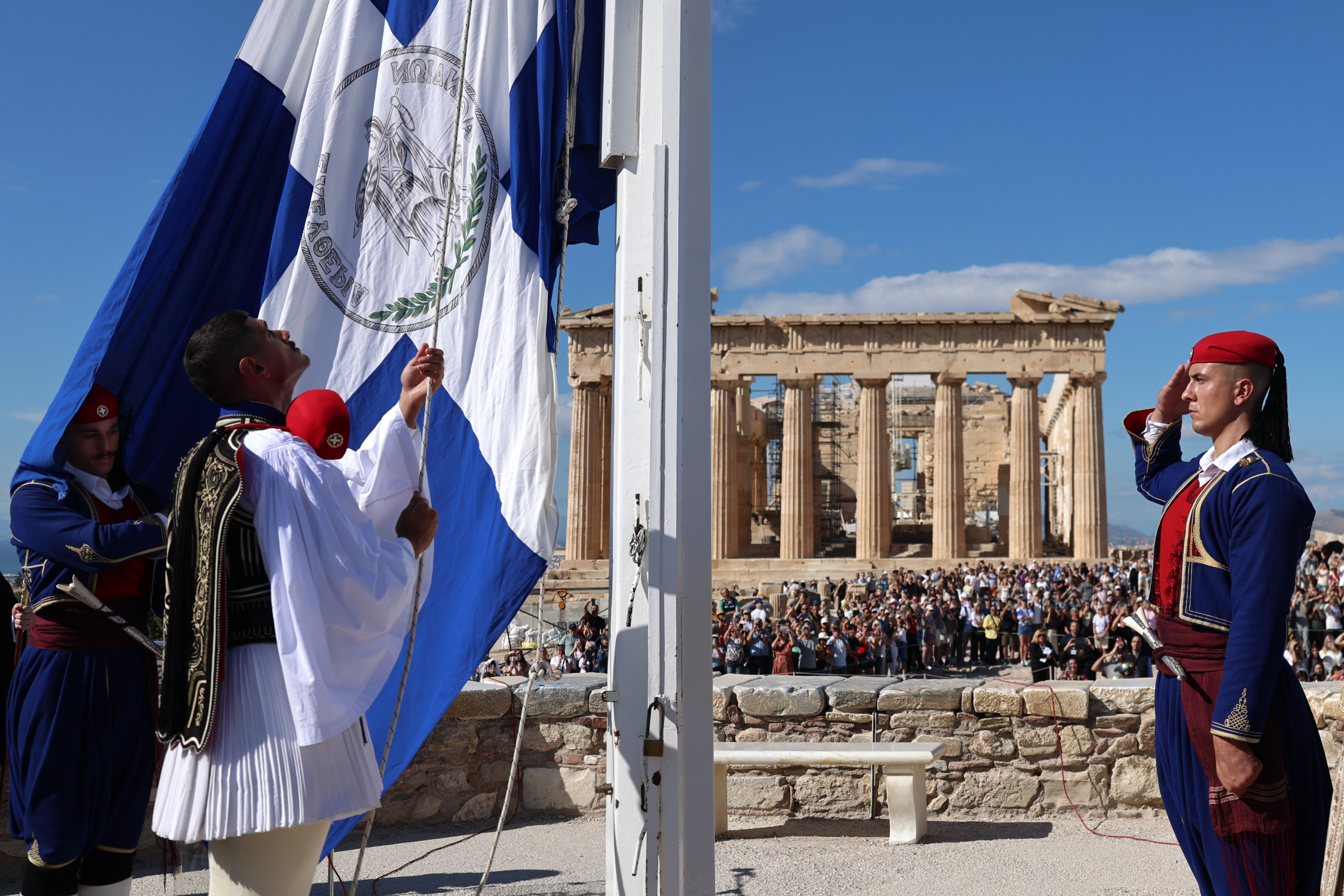 Ημέρα μνήμης: 82 χρόνια από την απελευθέρωση της Αθήνας – Μήνυμα υπεράσπισης της Ελευθερίας και της Δημοκρατίας από τον Κωνσταντίνο Τασούλα