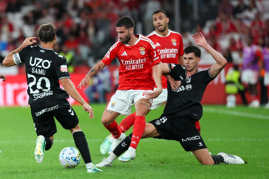 Ασίστ ο Παυλίδης στη νίκη της Μπενφίκα, 2-0 την Γκιμαράες