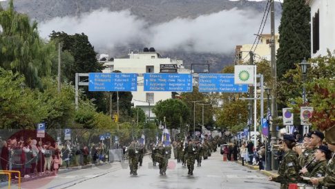 Επιμελητήριο Σάμου: Καλή τουριστική σεζόν αλλά με αυξημένο κόστος – Αποτίμηση της ζημιάς από την πυρκαγιά στο «Blue Carrier 2»
