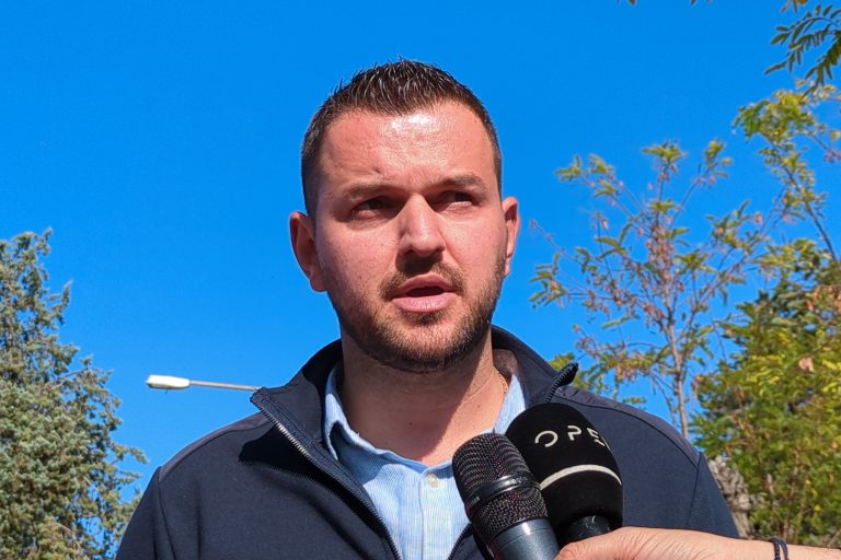 Τέμπη: Συγκλονίζουν οι καταθέσεις των παιδιών που έχασαν τους πατεράδες τους – Δεν άντεξαν να καταθέσουν οι γονείς της Εριέττας Μόλχο
