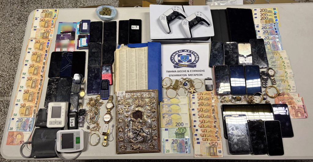 Εξαρθρώθηκε εγκληματική: Στις 350.000 ευρώ τα κέρδη τους – Πώς πραγματοποιούσαν κλοπές σε σπίτια και αφαιρούσαν καταλύτες οχημάτων