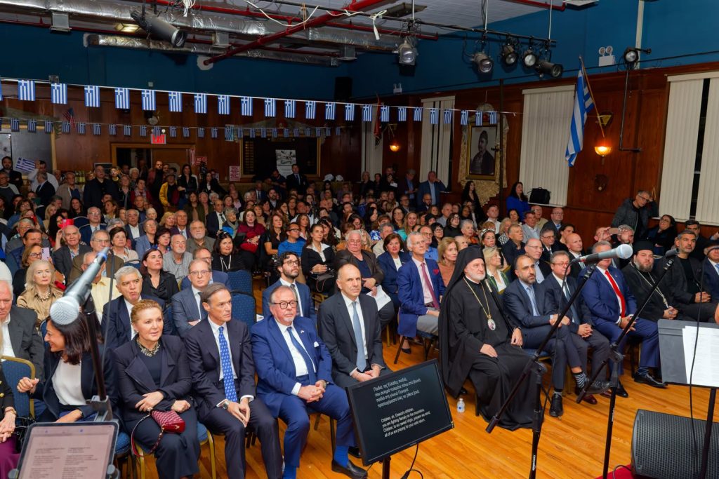 Αρχιεπίσκοπος Αμερικής: Να στηρίζουμε την ελληνική εξωτερική πολιτική και να διαφυλάσσουμε την εθνική ενότητα