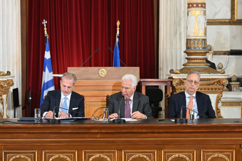 Έκθεση με κρασιά της Κεντρικής Ελλάδας <bv> την Κυριακή στην Αθήνα