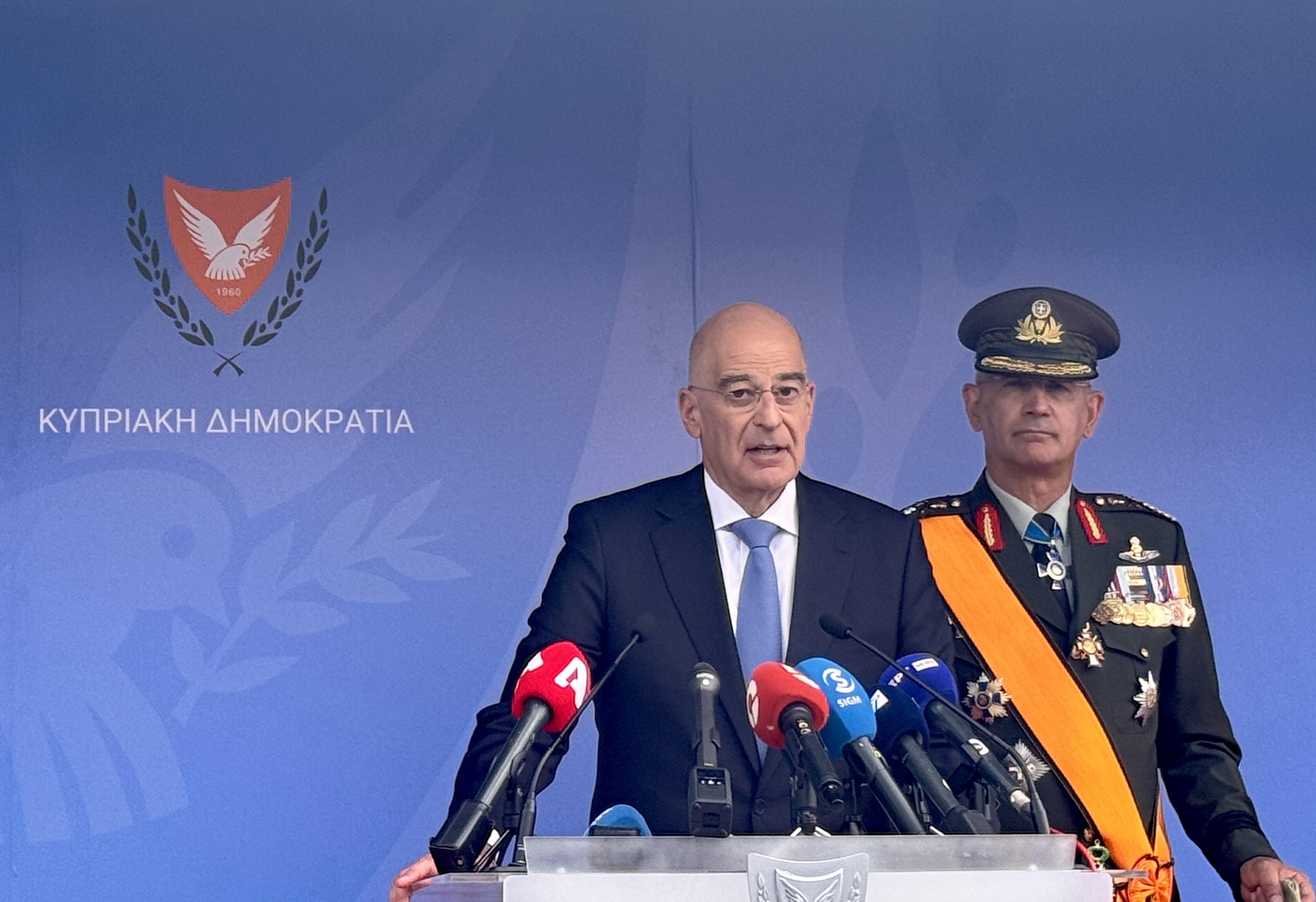 Nίκος Δένδιας από Κύπρο: «Η Ελλάδα είναι και θα παραμείνει πλησίον»