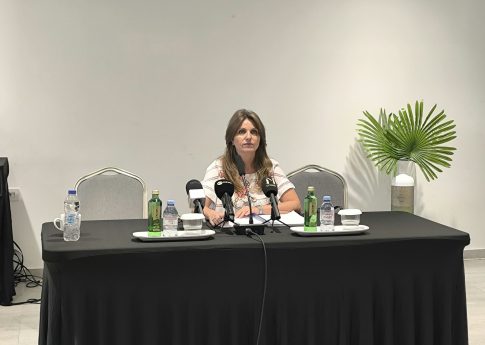 Σκιάθος: Πλημμυρικά φαινόμενα και πτώσεις δέντρων τη νύχτα – Κλειστά σχολεία και χωρίς λεωφορεία