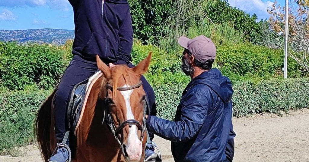 Δήμος Βόλου: Θεραπευτική ιππασία δωρεάν για παιδιά με αναπηρία