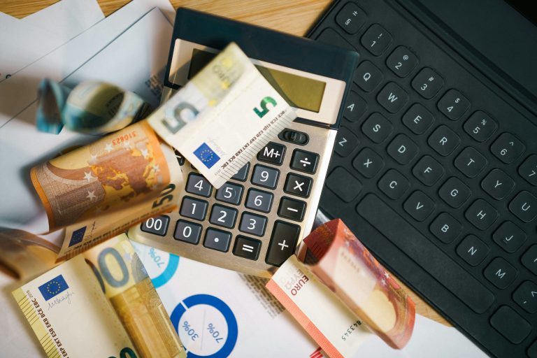 Μαρκόπουλος στο ΕΡΤnews: Οριζόντια και ενισχυμένα τα μέτρα στο πετρέλαιο θέρμανσης – Εξαντλούμε κάθε δημοσιονομικό περιθώριο