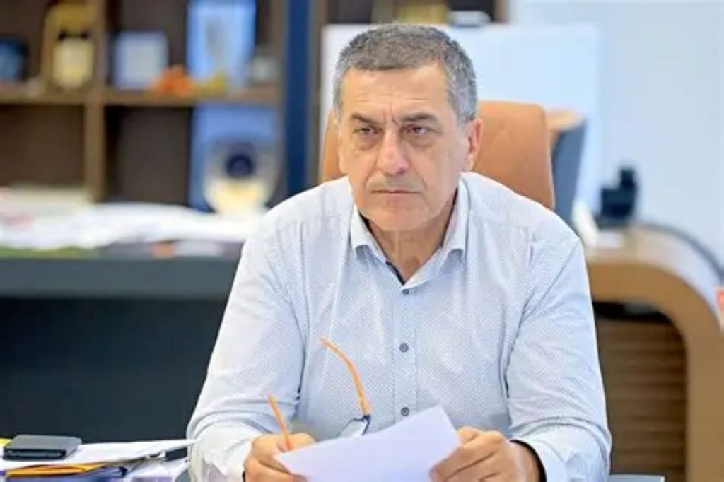 Ατμοσφαιρική ρύπανση και έλεγχοι στην ΑΓΕΤ τα σημεία τριβής Περιφέρειας Θεσσαλίας και Σωματείου Εργαζομένων