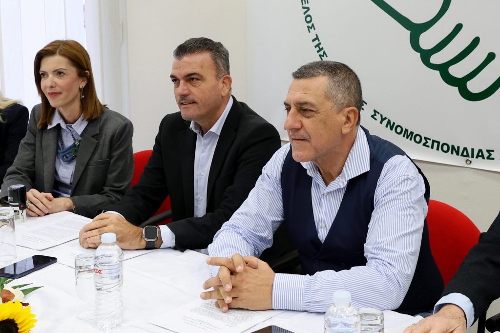 Μνημόνιο συνεργασίας με στόχο μια πιο προσβάσιμη Λάρισα για τα άτομα με αναπηρία