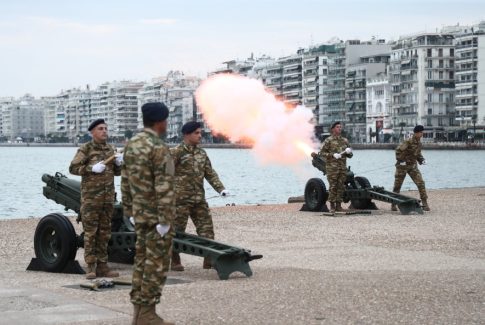 Σερβία: Μαζικοί πανηγυρισμοί για τη νίκη της «Φοιτητικής Λίστας» στις εκλογές – Συγχαρητήρια από την ΕΕ