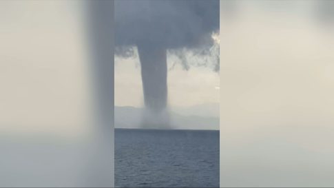 Οι υιοθεσίες των δεκαετιών του ’50, του ’60 και του ’70: Έλληνες που αναζητούν τις ρίζες τους