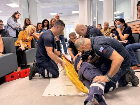 <strong>Συγκινητική εκδήλωση στον Πύργο για τον ποιητή Γιώργη Παυλόπουλο</strong>