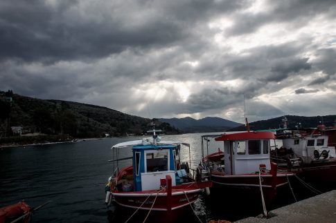 Ματαιώνεται η μαθητική παρέλαση της Σκιάθου λόγω κακοκαιρίας