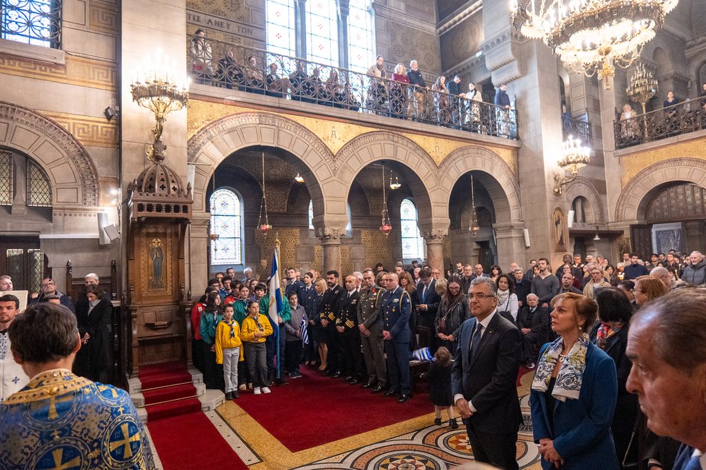 Παρίσι: Με λαμπρότητα εορτάστηκε η Εθνική Επέτειος της 28ης Οκτωβρίου 1940 από την Ελληνική και Κυπριακή Κοινότητα