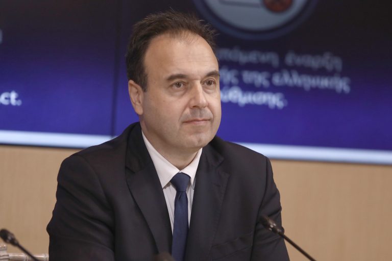 Παπαστέργιου: Δεν δίνουμε κανένα απολύτως δεδομένο των παιδιών στις πλατφόρμες social media