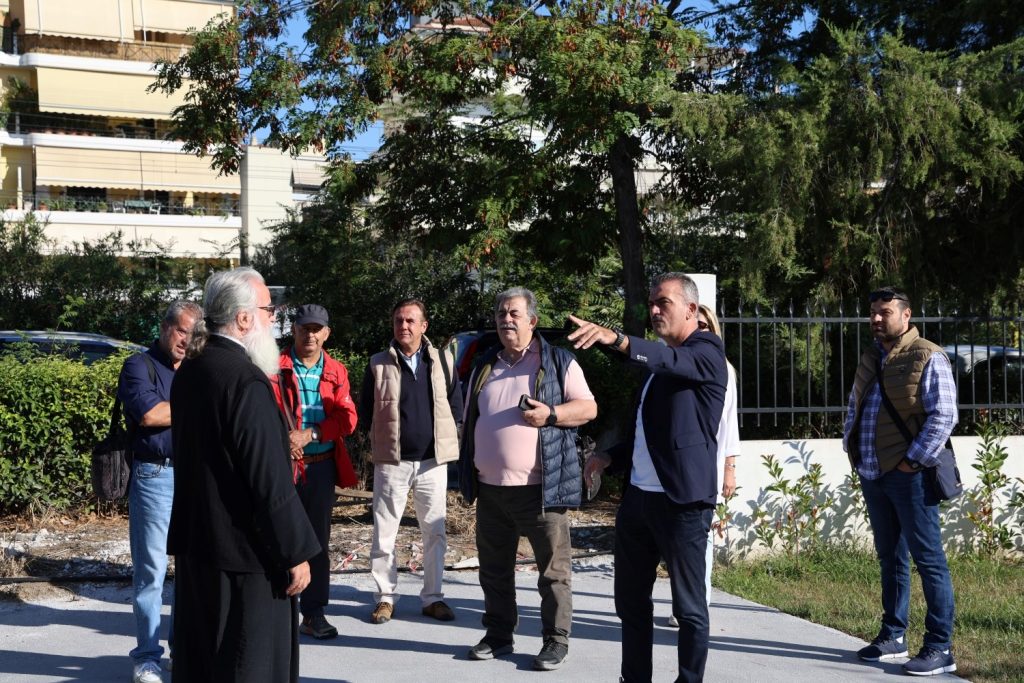 Ολοκληρώνονται οι εργασίες στο Πάρκο Μνήμης και Ιστορίας στο Παλαιό Κοιμητήριο της Λάρισας