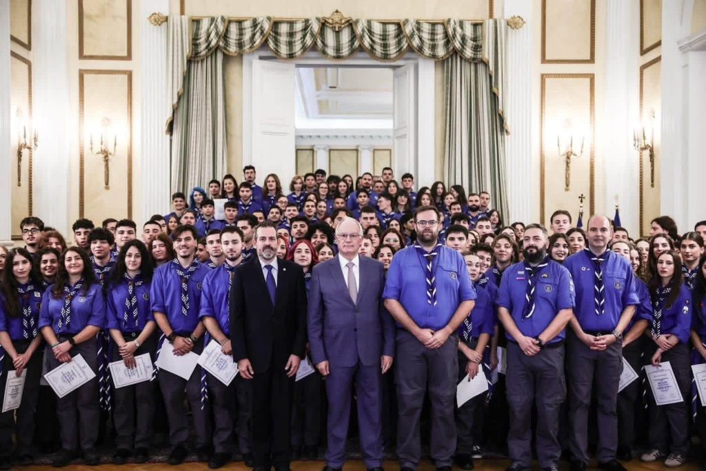 Σε τέσσερις Κερκυραίους το μαντήλι του “Προσκόπου του Έθνους” από τον Πρόεδρο της Δημοκρατίας