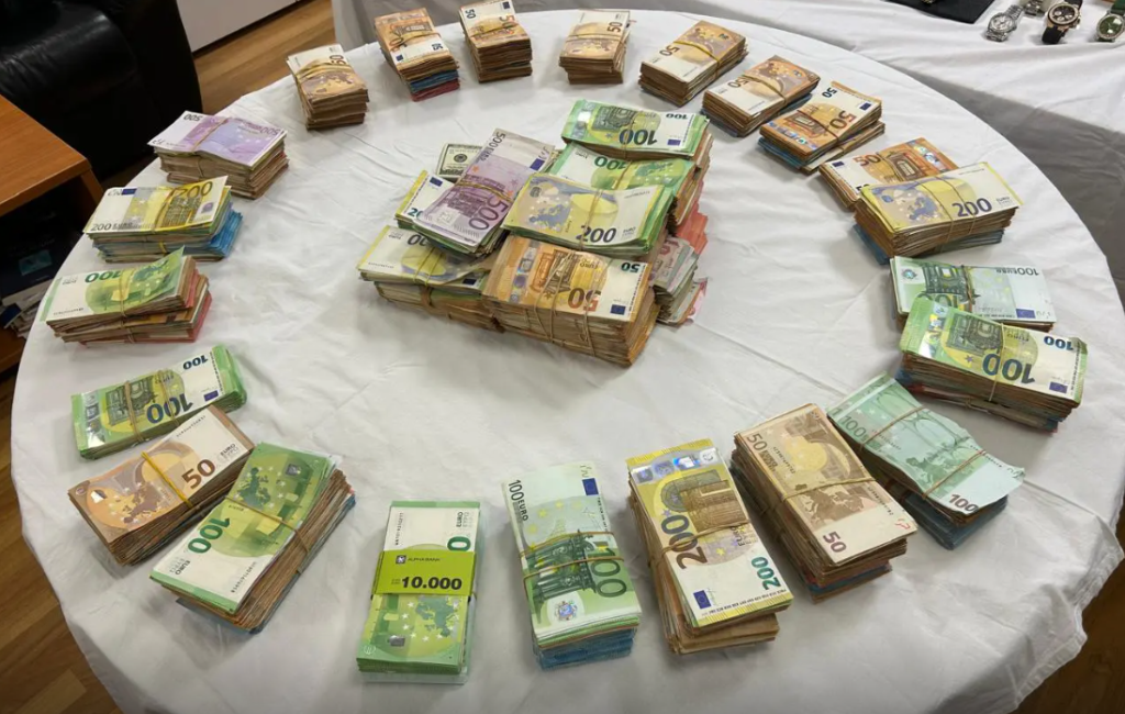 Εξαρθρώθηκε κύκλωμα-μαμούθ με 430 εταιρείες και ζημία 95,5 εκατ. ευρώ για το Δημόσιο: 59 συλλήψεις σε μεγάλη αστυνομική επιχείρηση