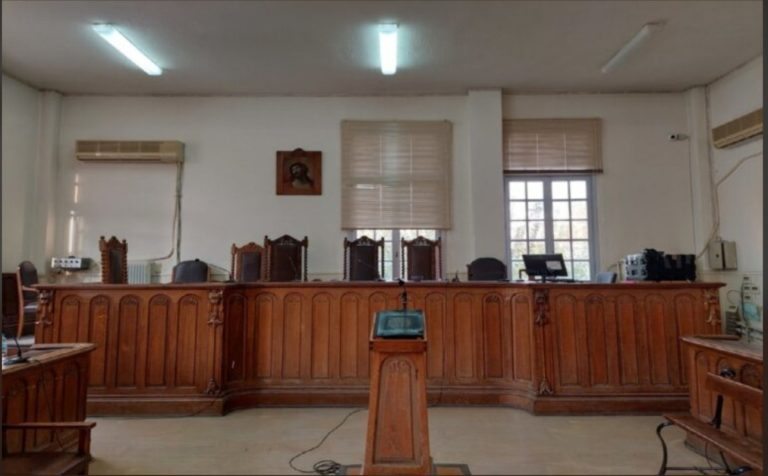 Βόλος: Στο εδώλιο την Δευτέρα τρία άτομα για την υπόθεση κακοποίησης δύο ανήλικων παιδιών στη Λάρισα