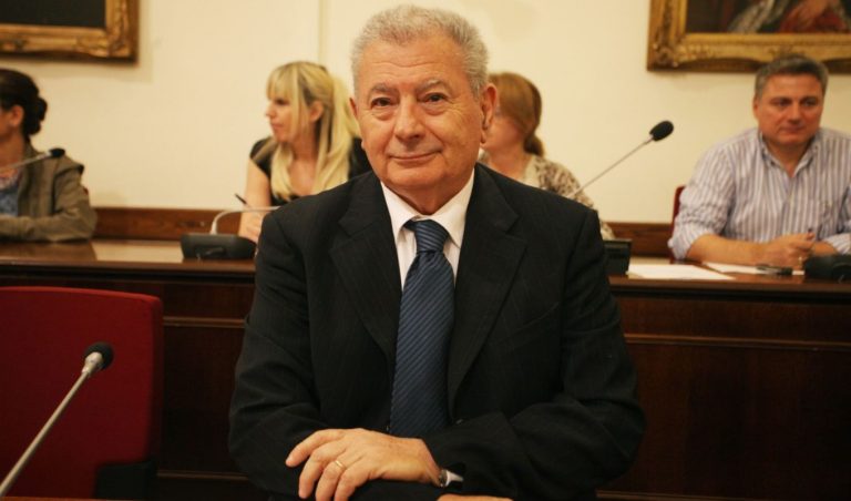 Δικηγόρος της οικογένειας Βαλυράκη στην ΕΡΤ Χανίων: «Δεν θα μείνει τίποτα στο παρασκήνιο – Απόπειρα ηθικής σπίλωσης της οικογένειας»