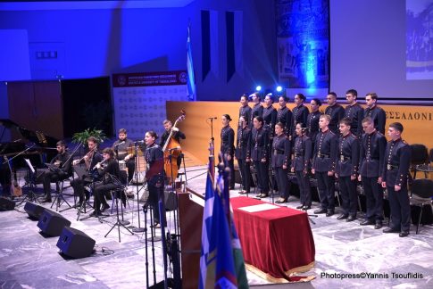 Η «χρυσή τομή» στη μελέτη: Πόσο και πώς πρέπει να βοηθάμε τα παιδιά μας;