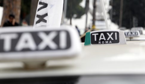 Βρετανία: Ένας νεκρός στη Σκωτία από την καταιγίδα Boelo – Χιλιάδες νοικοκυριά χωρίς ρεύμα