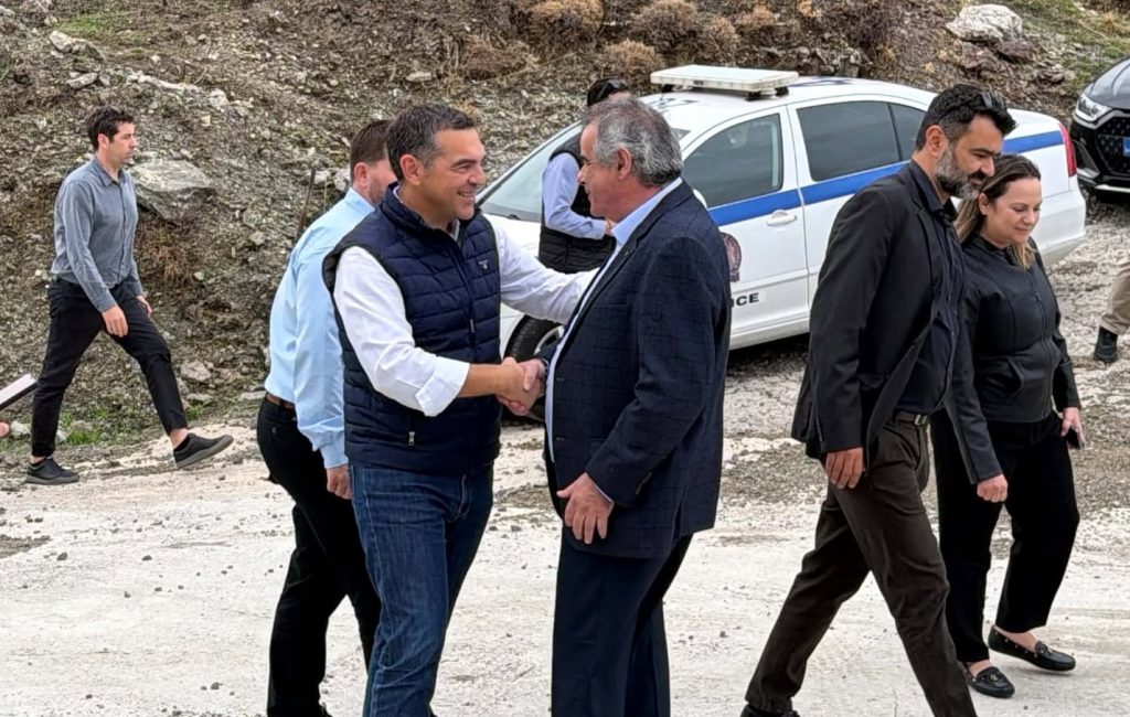 Περιοδεία Τσίπρα στο Ρέθυμνο: «Η πολιτεία πρέπει να σταθεί δίπλα στους παραγωγούς που επλήγησαν»